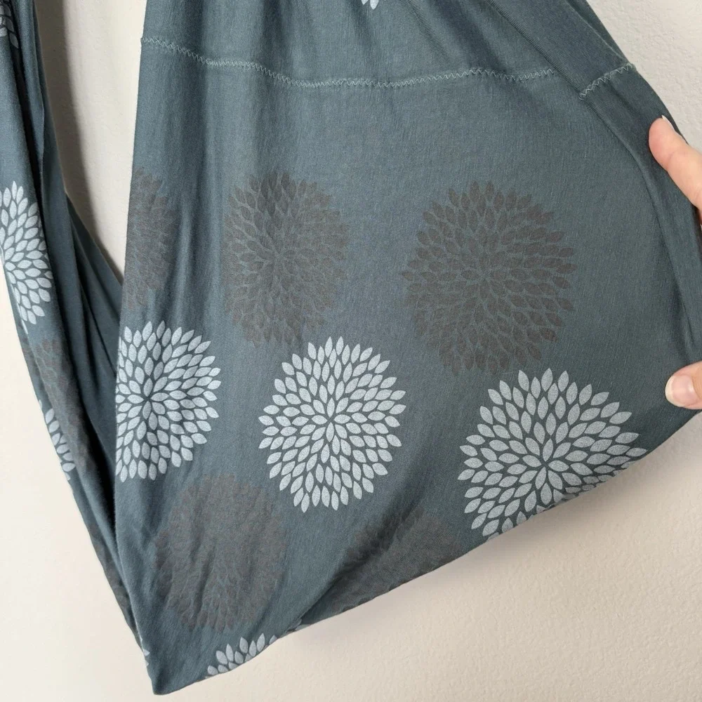 Little Minnow Double Flower Infinity Scarf Soft Lightweight One Size Blue Travel